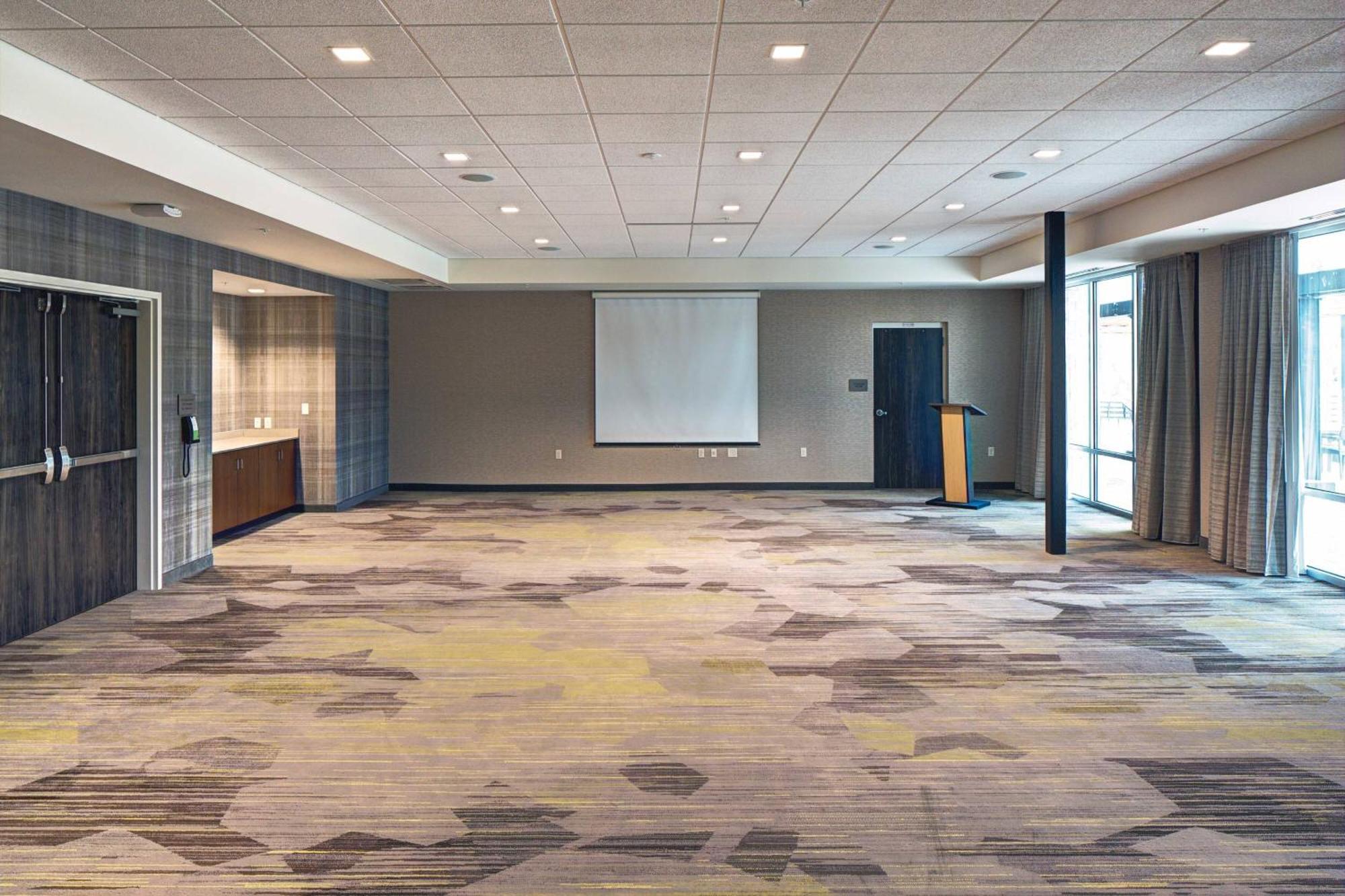 Courtyard By Marriott Appleton Riverfront Zewnętrze zdjęcie